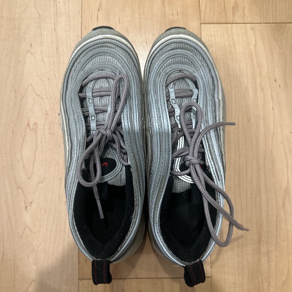 Nike Airmax Sneakers - Picture 2 of 2